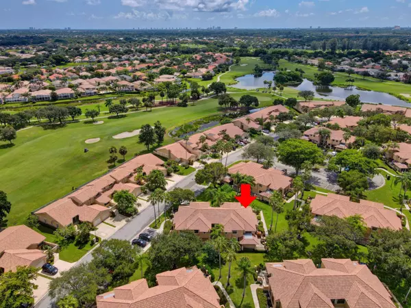 Palm Beach Gardens, FL 33418,380 Prestwick CIR 4