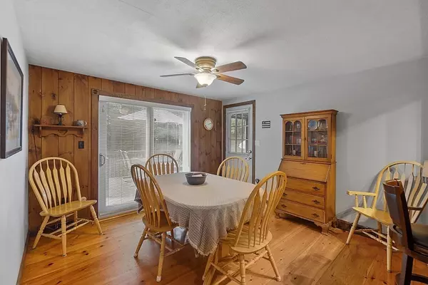 Townsend, MA 01469,4 Knollwood Ln