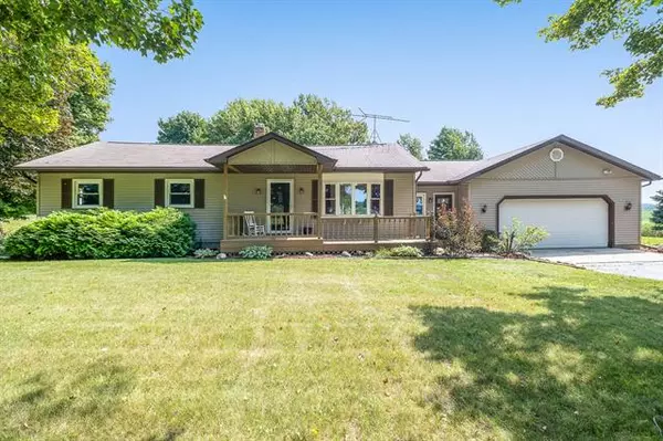 5293 S 33rd Street, Pavilion Twp, MI 49048