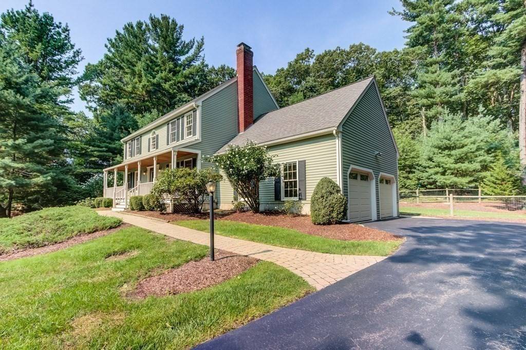 Ashland, MA 01721,27 Nancy Dr