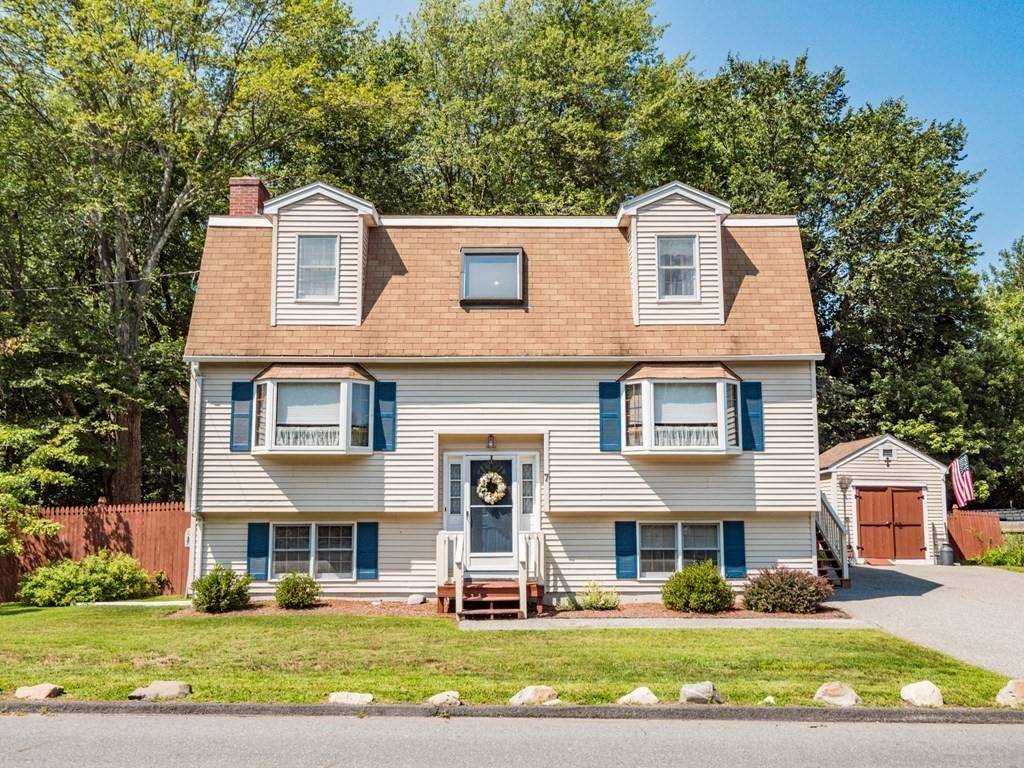 7 West St, Methuen, MA 01844