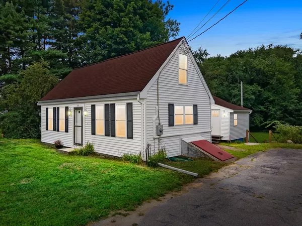 514 Main St, Hanson, MA 02341