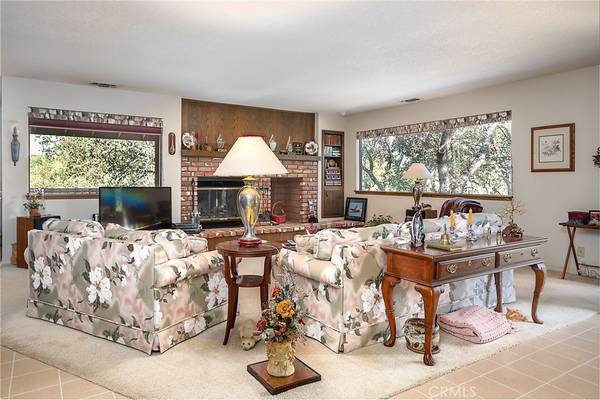 Paso Robles, CA 93446,5013 Pretty Doe LN