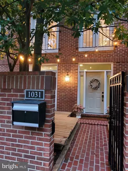 1031 N STAFFORD ST, Arlington, VA 22201