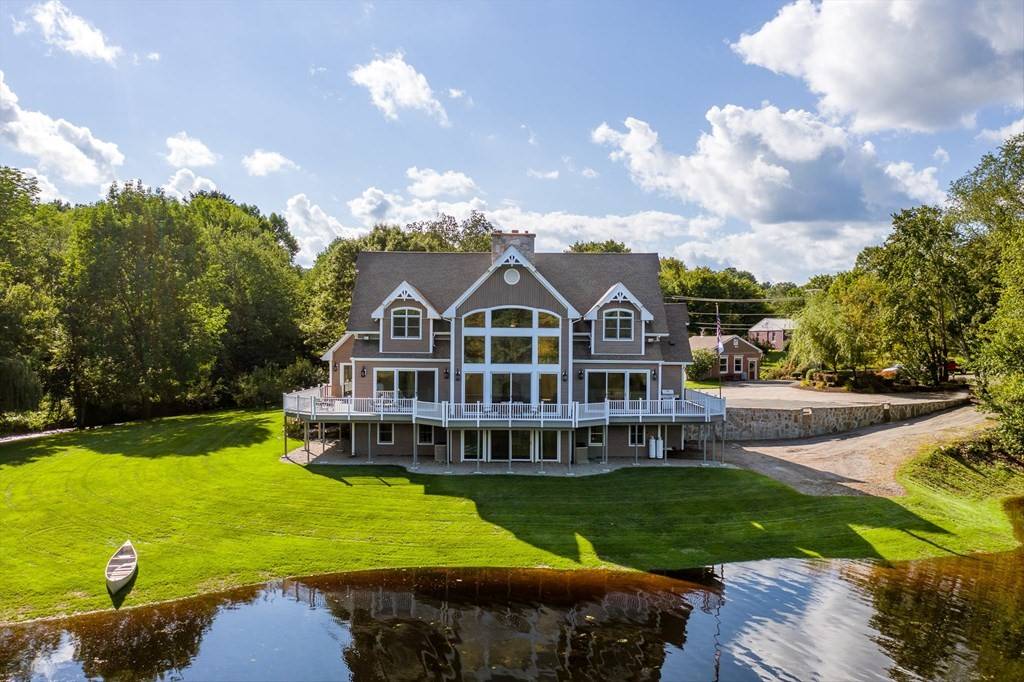 58-58A Howarth Road, Oxford, MA 01540