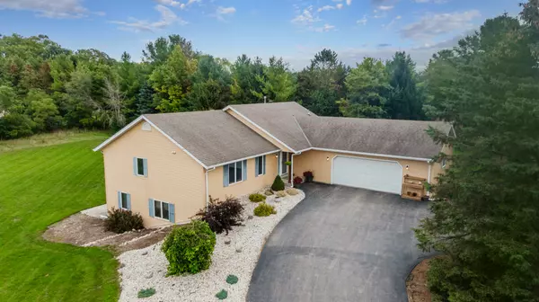 Waterford, WI 53185,30846 River Ridge Ct