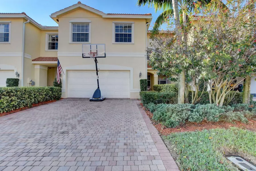 7656 Spatterdock DR, Boynton Beach, FL 33437