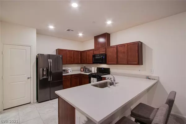 Henderson, NV 89044,2868 Alenga Street