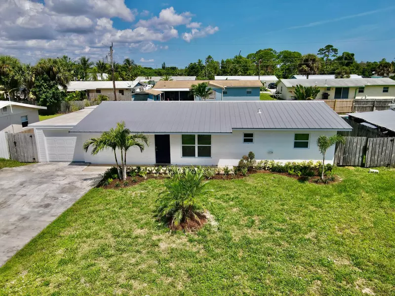 1395 NE Silver Maple WAY, Jensen Beach, FL 34957