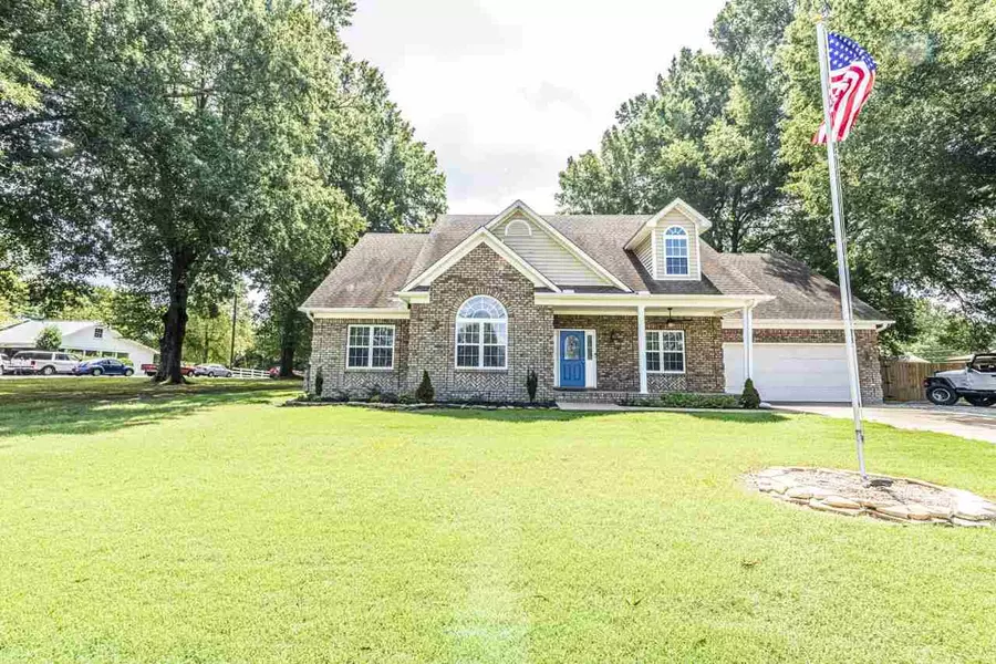 653 MUNFORD AVE, Munford, TN 38058