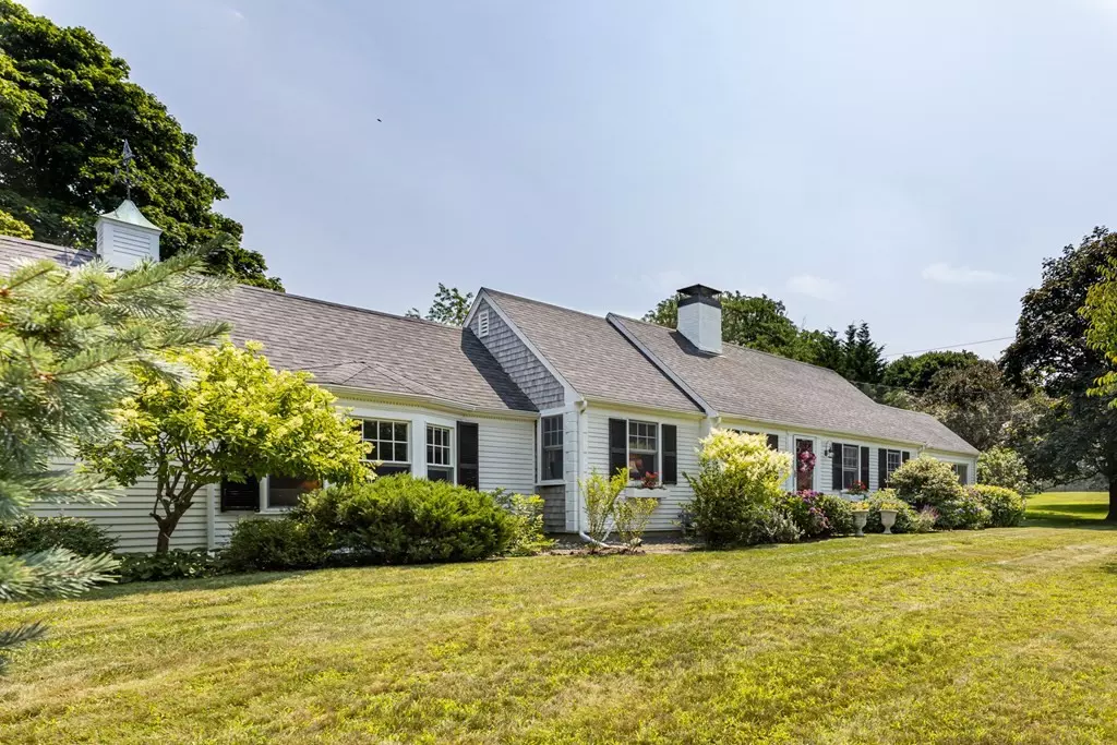 Cohasset, MA 02025,27 Linden Drive