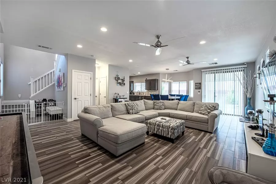 9273 Palmer House Avenue, Las Vegas, NV 89149