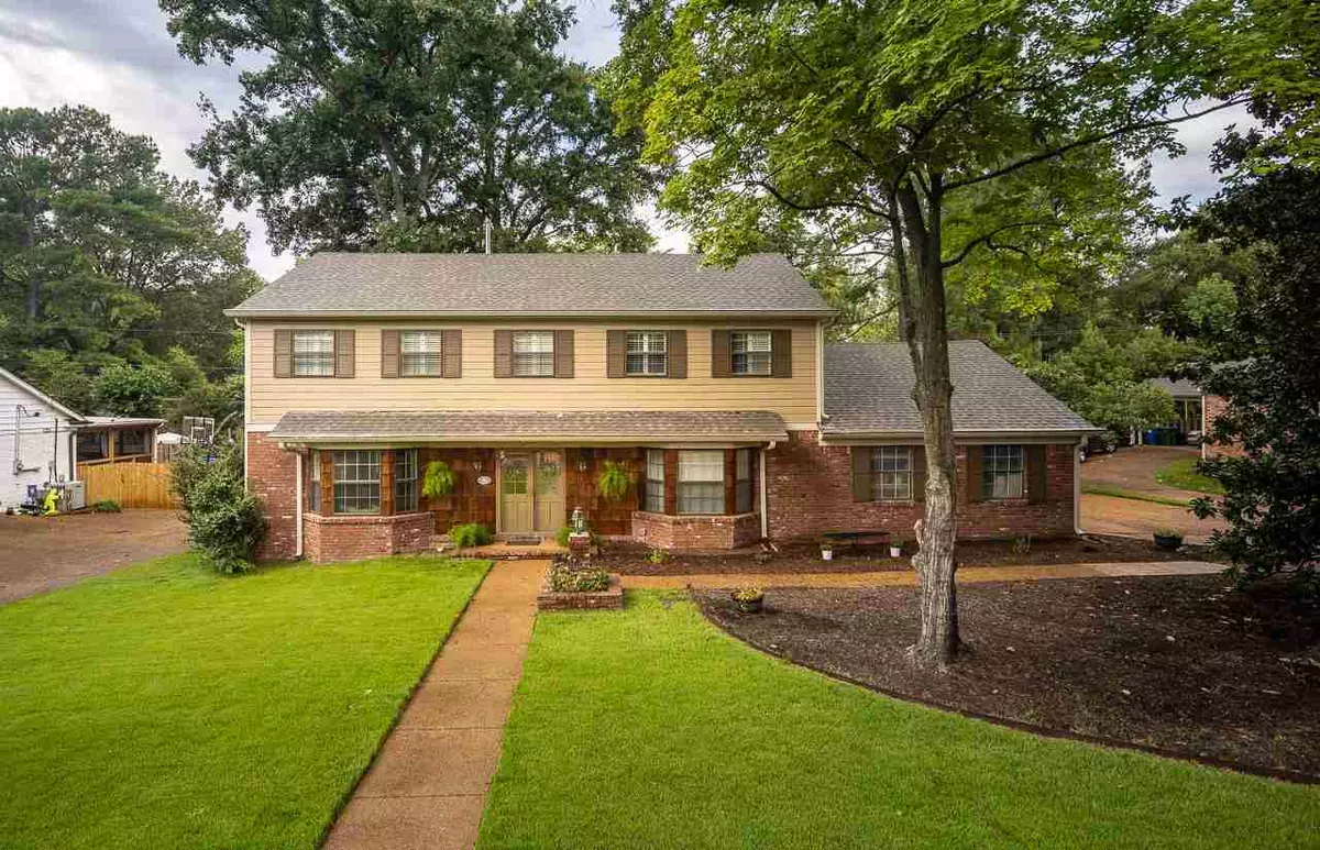 Germantown, TN 38138,1595 POPLAR ESTATES PKY