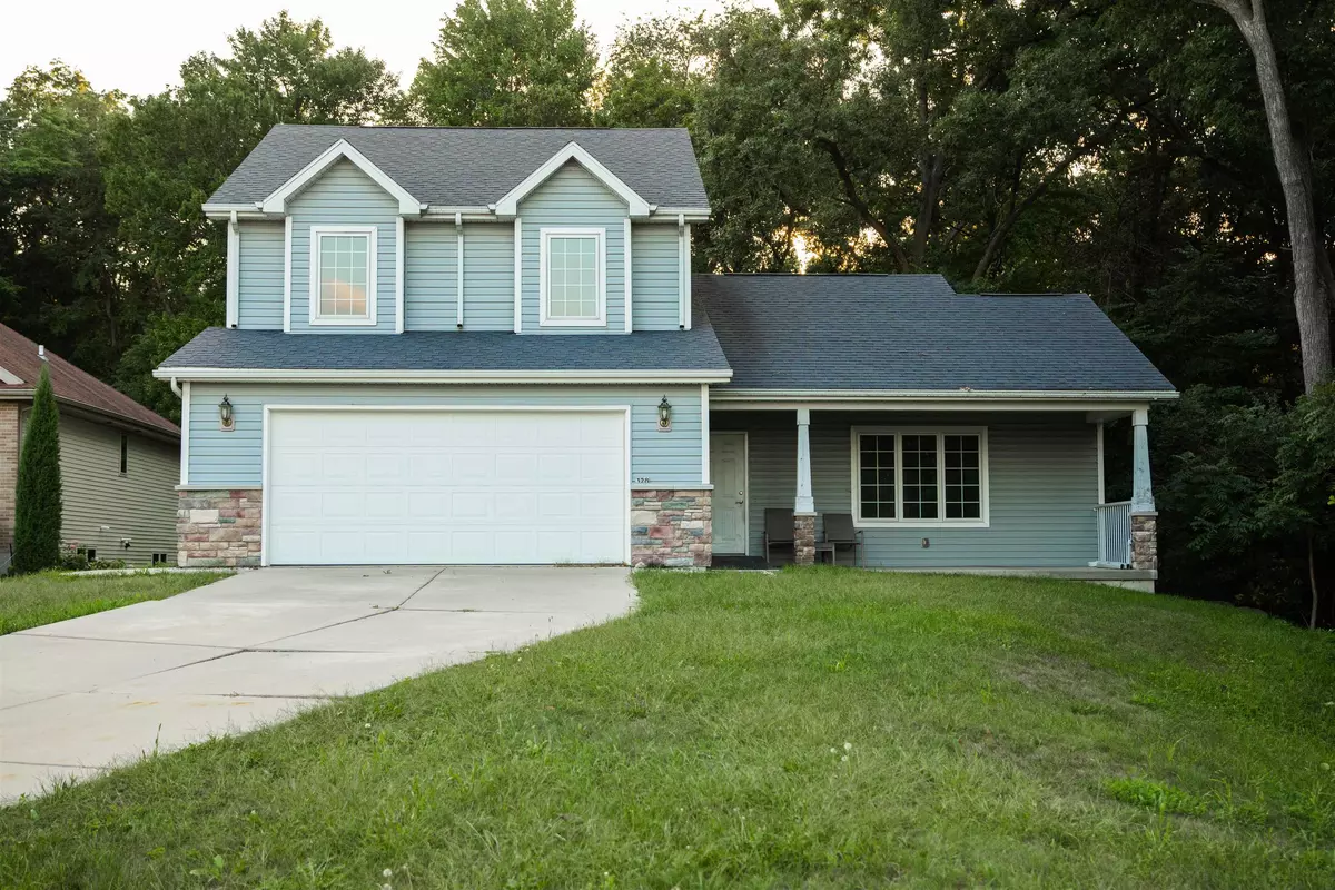 Deerfield, WI 53531,328 Skyland Way