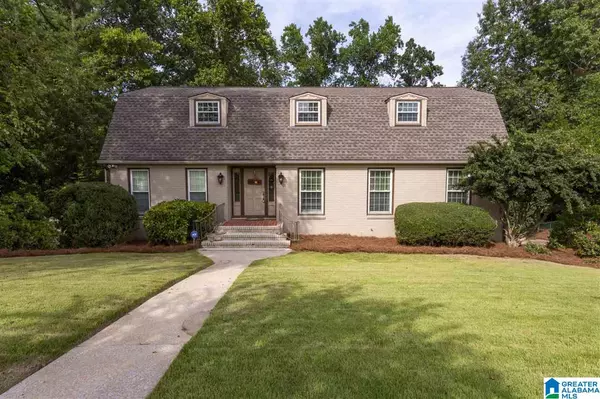 2140 VIKING CIRCLE, Vestavia Hills, AL 35216