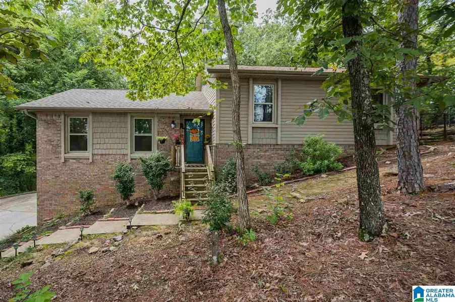 828 ROUNDHILL ROAD, Pelham, AL 35124