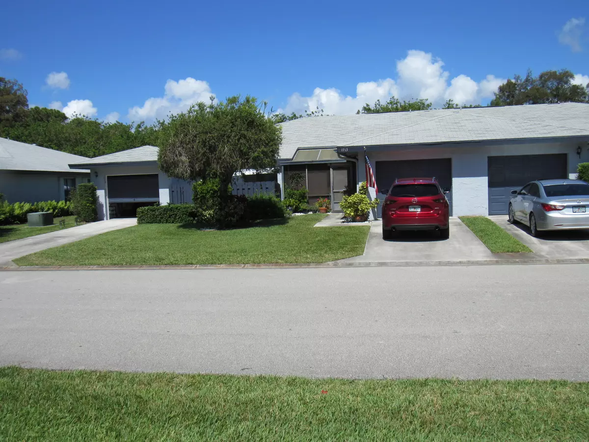 Fort Pierce, FL 34982,1713 W W Royal Tern LN