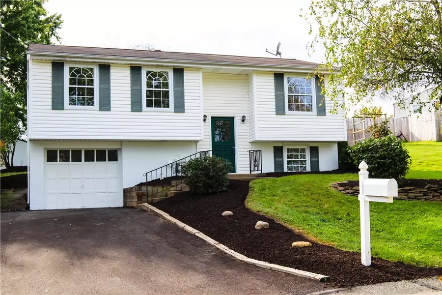 3129 Countryside Dr, Allison Park, PA 15101