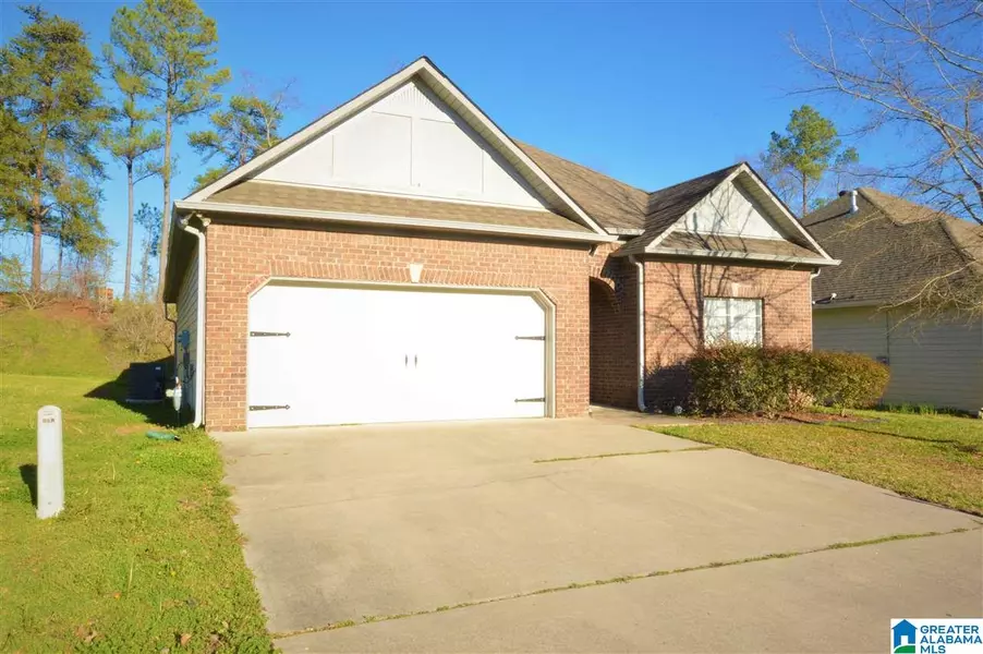 1044 KERRY DRIVE, Calera, AL 35040