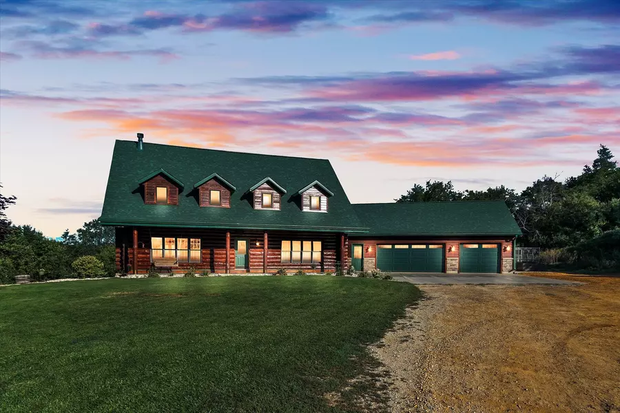 N4896 Ringhand Rd, Monticello, WI 53570