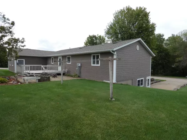 Fennimore, WI 53809,1610 Foxmoor Dr