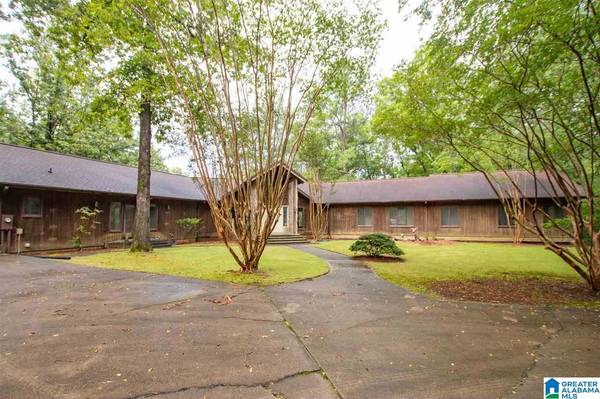 9215 BEAR CREEK ROAD, Sterrett, AL 35147