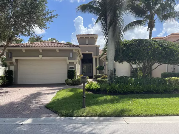 176 Viera DR, Palm Beach Gardens, FL 33418