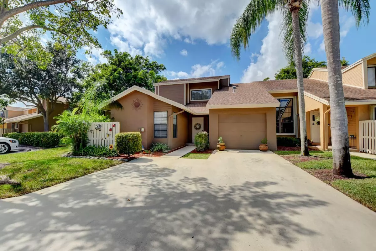 Boca Raton, FL 33428,22349 Thousand Pines LN 80a