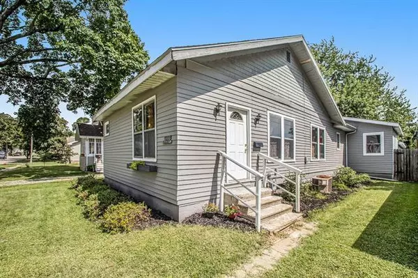 305 Cecil Street, Buchanan, MI 49107