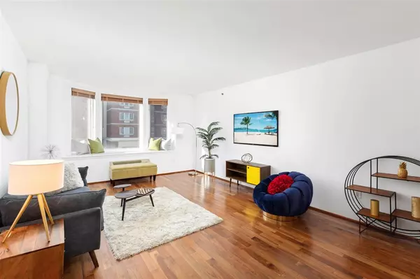 Edgewater, NJ 07020,3103 CITY PL