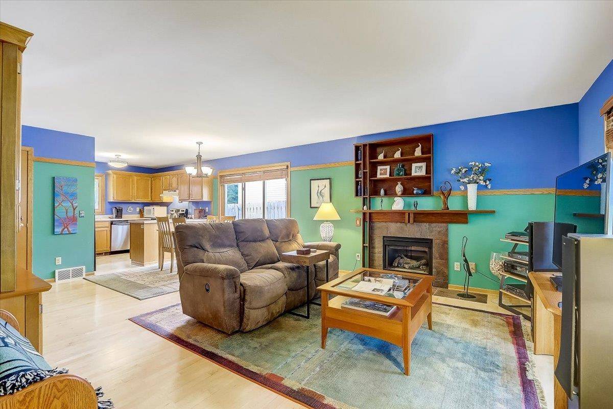 Madison, WI 53711,5 Newbury Cir
