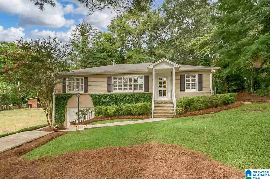 136 MEMORY COURT, Mountain Brook, AL 35213