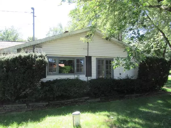 61189 Lenawee Road, Cassopolis, MI 49031