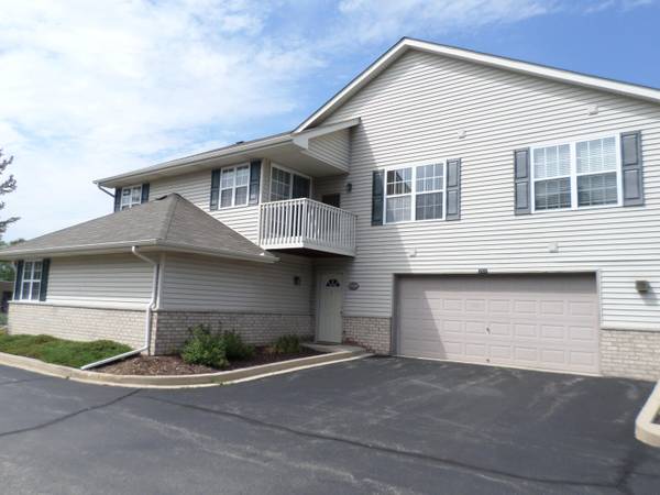 1711 State St Unit 50, Union Grove, WI 53182