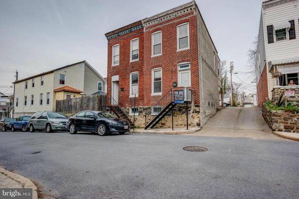 3555 BUENA VISTA AVE, Baltimore, MD 21211