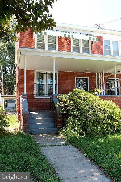 5020 SARGENT RD NE, Washington, DC 20017