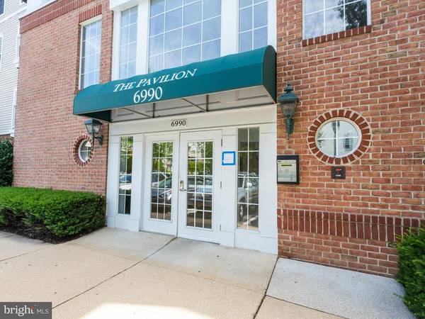 6990 FALLS REACH DR #405, Falls Church, VA 22043