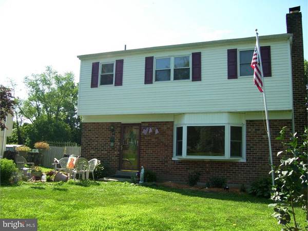 700 CAROLE DR, Aston, PA 19014