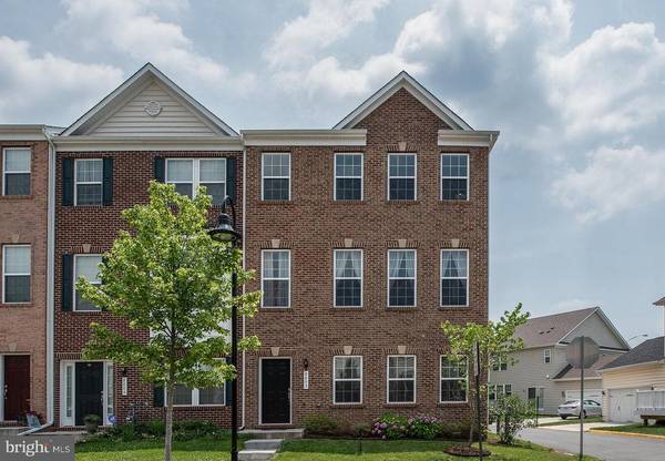 8803 BENTFIELD DR #8803, Manassas, VA 20110