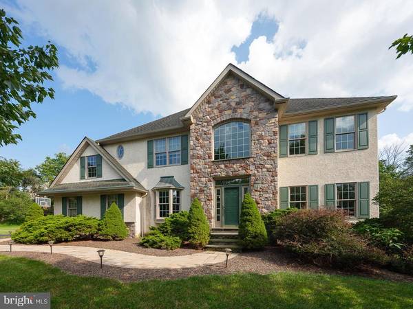 8 QUAIL LN, Ottsville, PA 18942