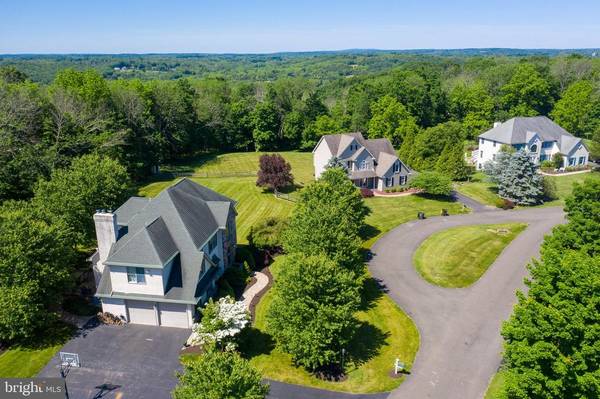 Ottsville, PA 18942,8 QUAIL LN