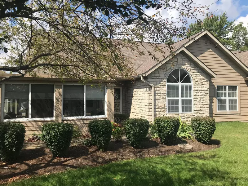 38 Abbeycross Lane, Westerville, OH 43082