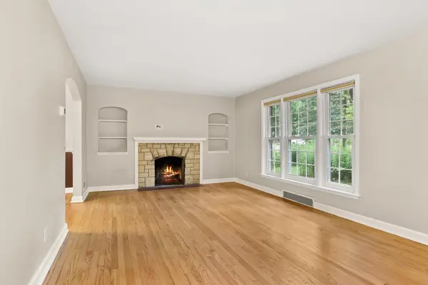 4133 Hiawatha Dr, Madison, WI 53711