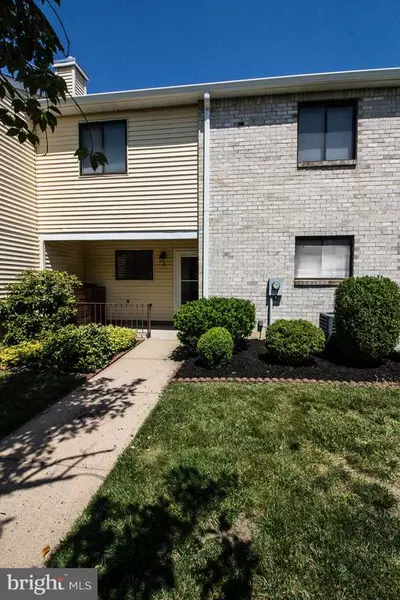 9 VICTORY CT, Old Bridge, NJ 08857