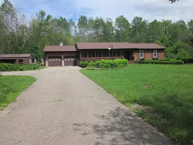 27847 County Road 653, Gobles, MI 49055