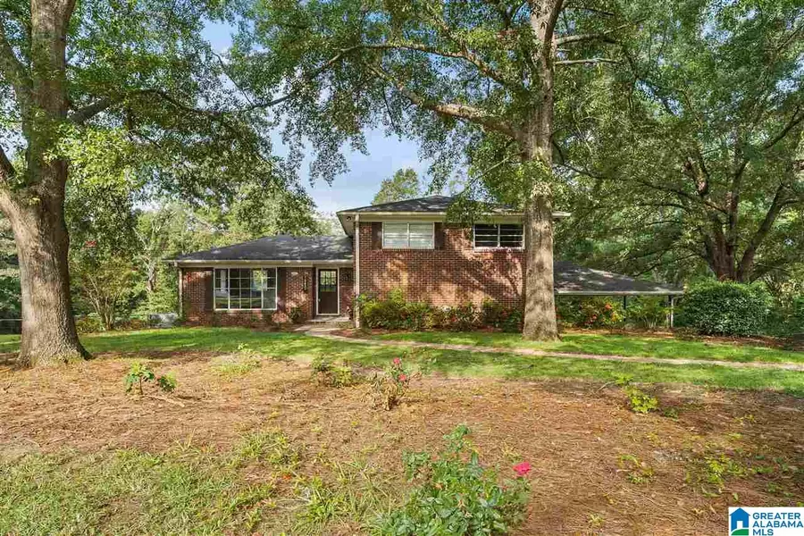 1543 WHITE DRIVE, Bessemer, AL 35023