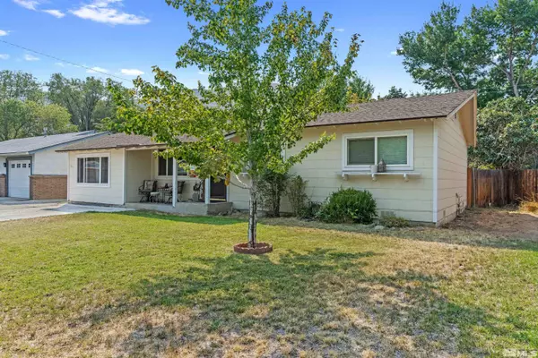 218 Albany Ave, Carson City, NV 89703