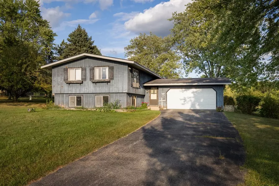 N3778 County Road F, Helenville, WI 53137