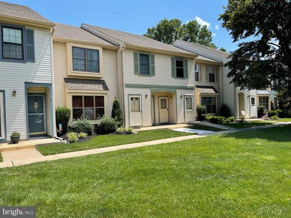 127 WYNDHAM PL, Robbinsville, NJ 08691