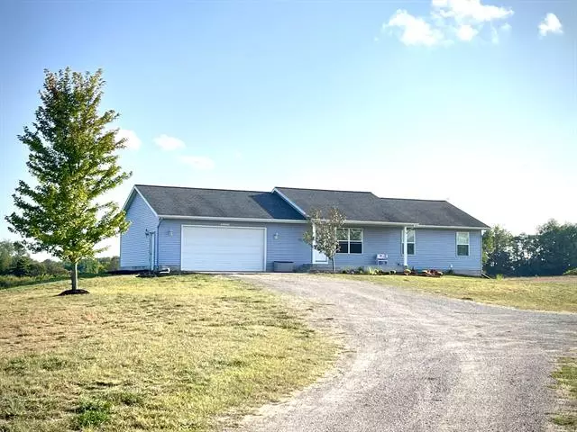 10045 S Allens Lane, Holton, MI 49425